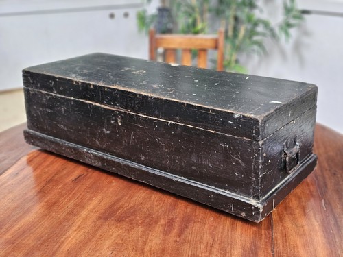 Antique wooden gun case - gun,