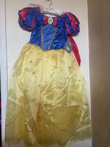 Disney store deluxe snow - deluxe,