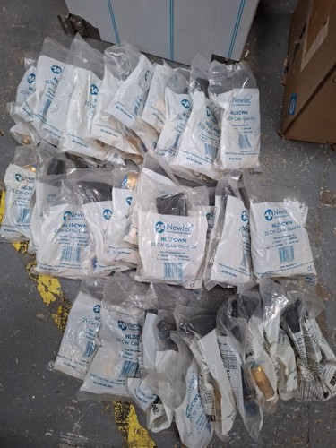 Armoured cable gland - cable, pack