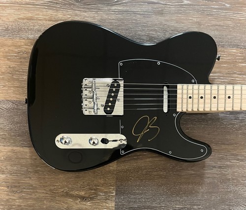 Joe bonamassa signed - *, *