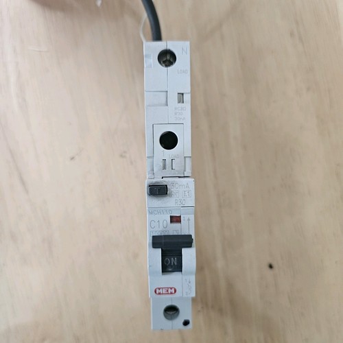 Mem eaton rcbo amp - amp, 30ma