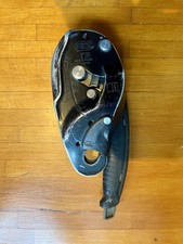Petzl I’D Rope Access Descender