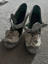 Irregular Choice 6.5/40 Cant
