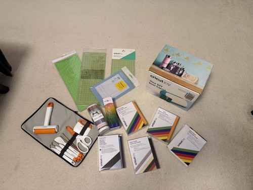 Cricut joy set bundle - &,