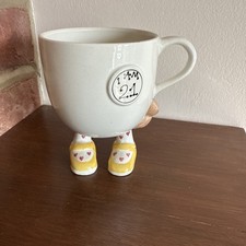 I AM 21 BIRTHDAY MUG walking ware CARLTON WARE Lustre Pottery 1980 yellow shoes