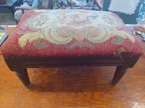 1940s antique embroidered wood - 1940s,