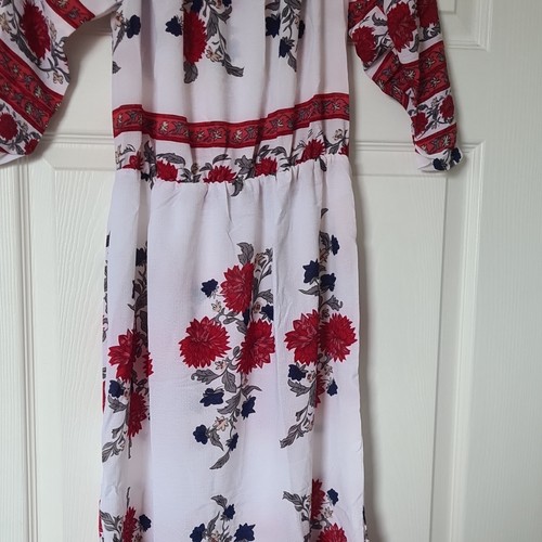 Boohoo white floral - white,