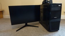 Core i5 7600k gaming PC with Samsung widescreen monitor, running Windows 11
