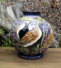 Moorcroft VERY RARE GOLDEN