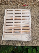 Radiant for gas fire