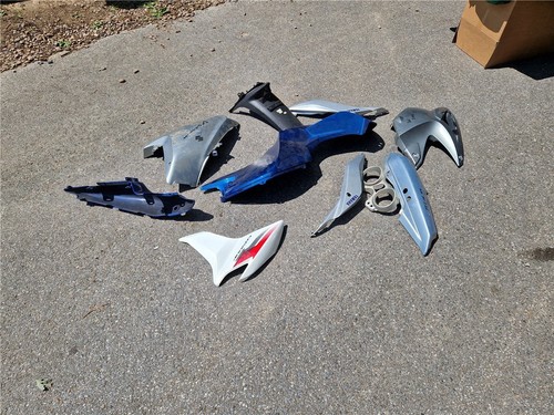 Yamaha fzs600 fazer - rj02, rear