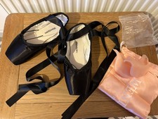 New Black Wendy Wu Point