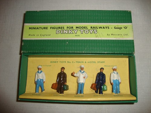 Dinky set train hotel - no, 5