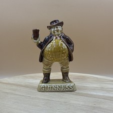 Guinness Wade Advertising Figurine Tony Weller