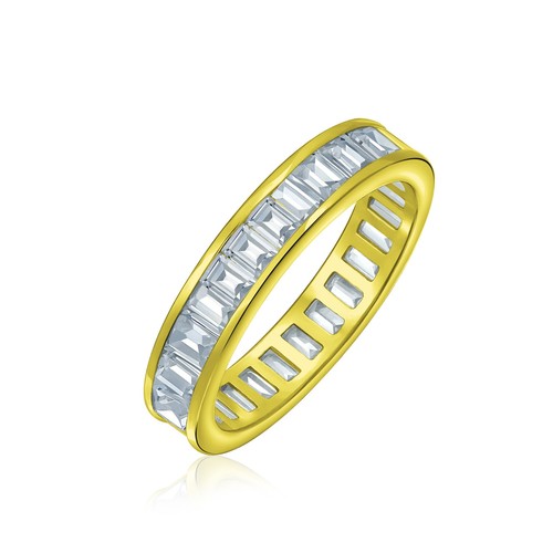 Cubic zirconia cocktail - cubic,