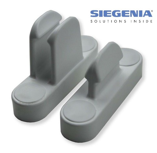 Fold door clip hold back - bi-fold,