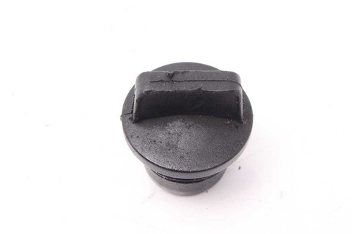 Filler neck lid closure ducati - neck,