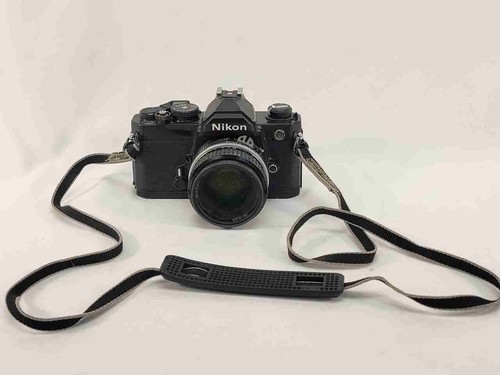 Vintage nikon 35mm - slr, film
