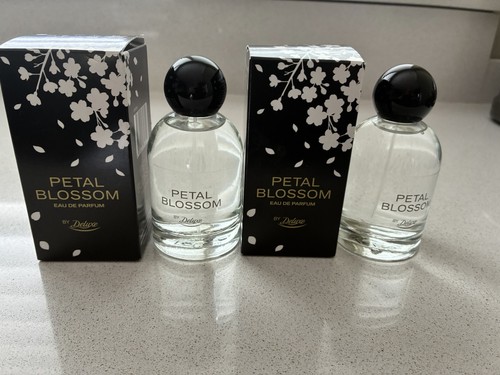 Petal blossom by deluxe - petal,