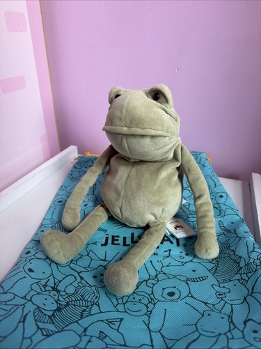 Jellycat medium fergus frog - jellycat,