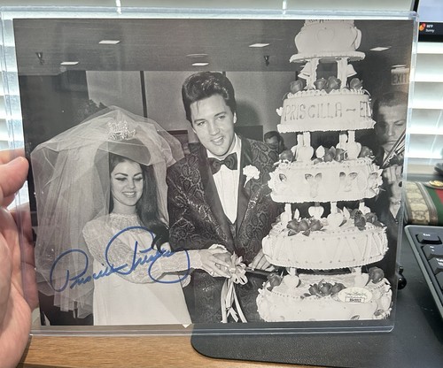 Priscilla presley signed 8x10 - presley,