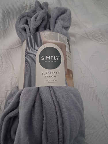 Grey very soft - grey,