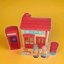 E.L.C Happyland Post Office Phone Box Post Box  figures sound Tested  & Working 