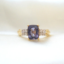 1.48ct Certified Blueberry Quartz Yellow Gold Ring
