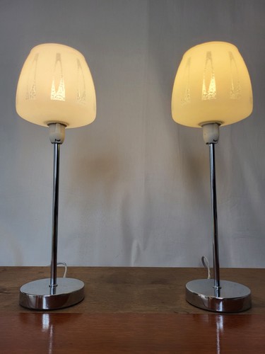 Mid century modern space age - mid-century,
