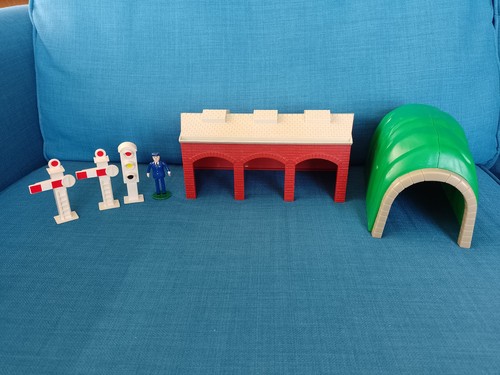 Bundle ertl scenery - of,