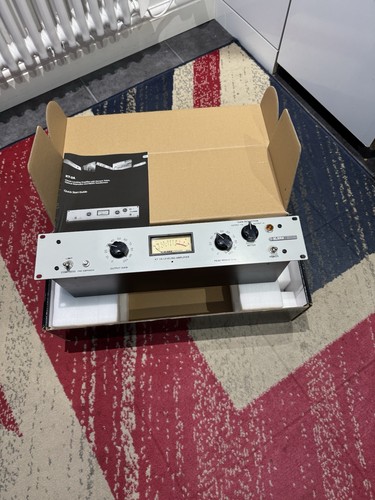 Klark teknik with - klark, kt-2a