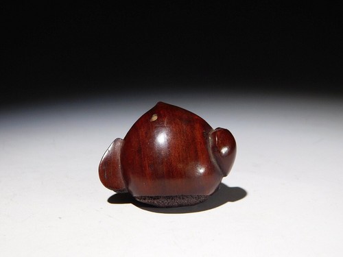 Fine carving chestnuts boxwood - fine,