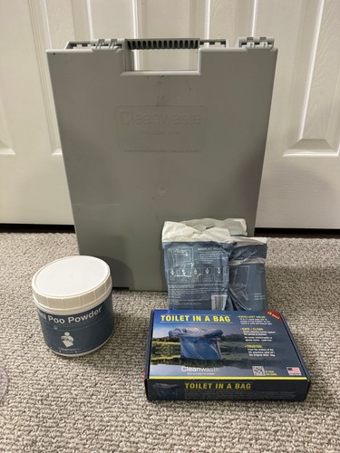 Cleanwaste portable toilet