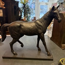 horse ornaments figurines