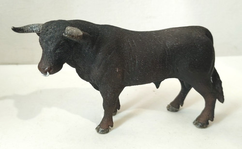 Schleich black spanish bull - schleich,