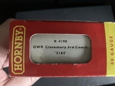 Hornby R4198 GWR Clerestory