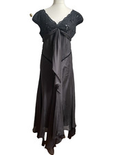 Elegant Ronit Zilkha embellished black silk and satin evening gown, 14