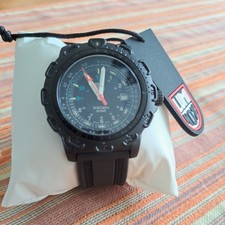 Luminox Recon Pointman 8820 Series XL.8220 LS01 Watch New Unwanted gift Unworn