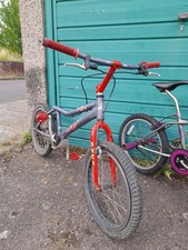 Onza t-bird Jump Bike In Gray And Red 20 Inch Wheels
