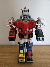 Voltron Vehicle Force. Deluxe