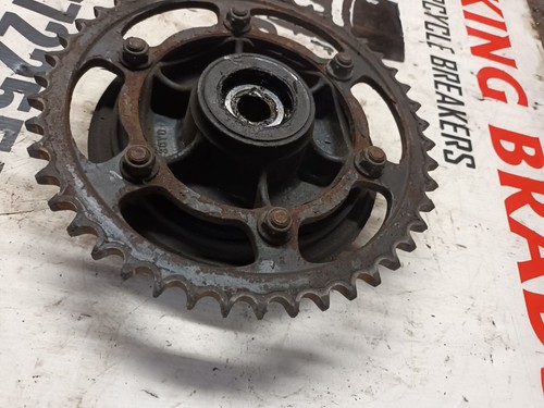 Yamaha fzr 1000 3gm sprocket