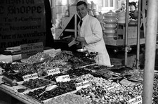 The sweet stall in Kingston Market Circa 1936 L50 Historic Old Photo