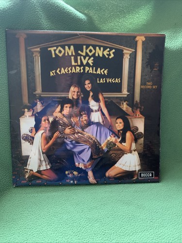 Tom jones live caesars - tom,