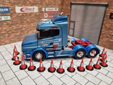 Large Traffic Cones x15 1/50