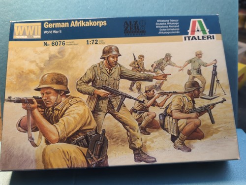 Italeri 6076 scale wwii - 1:72,