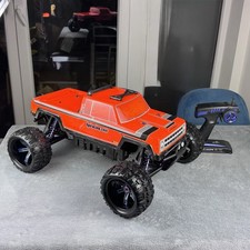 HPI Savage XL Flux 1/8 Monster Truck 6s