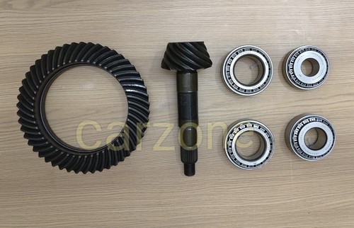 Rear differential crown pinion - differential,