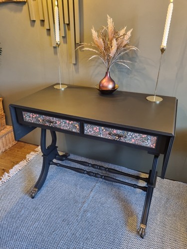 Drop leaf console - table, with