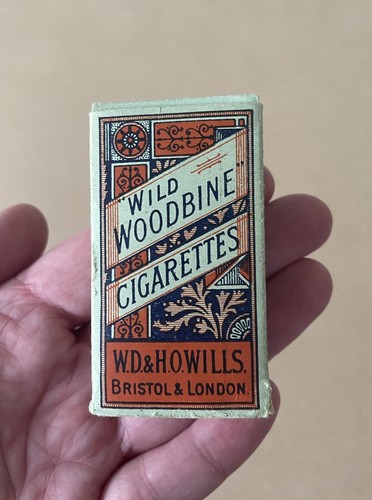Vintage wild woodbine - wild,