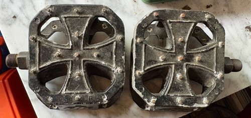 Iron cross bmx pedals - iron,